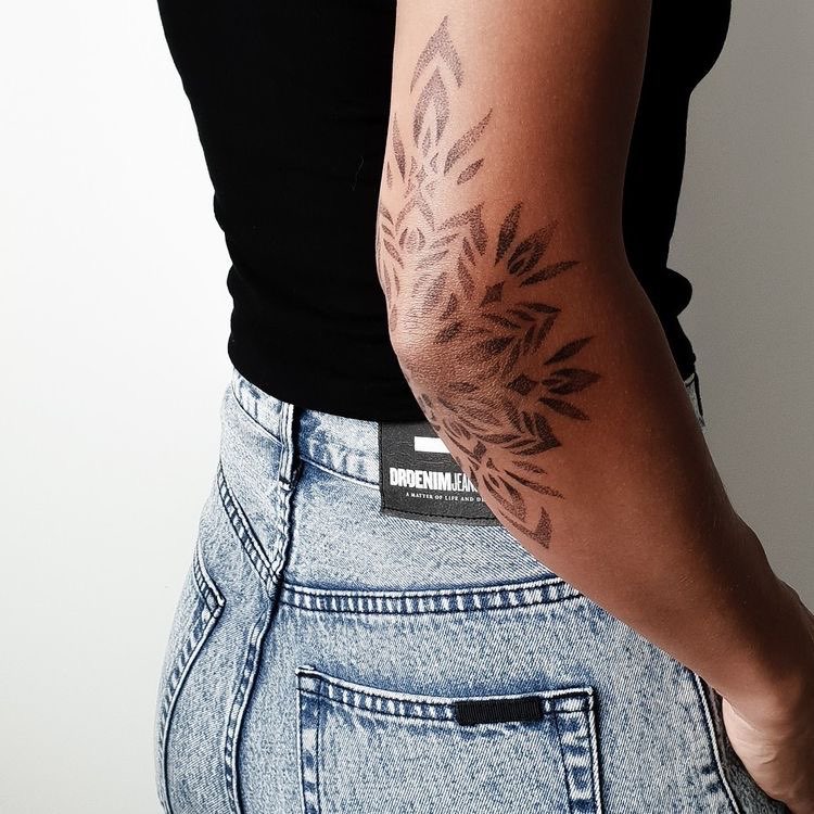 Dotwork Elbow Tattoo Pinterest Tattoodo